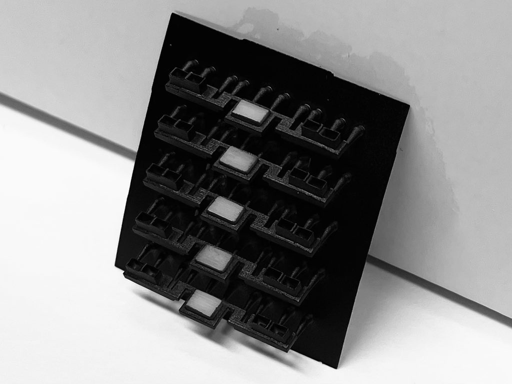 MR-1062 ライトケース3500 宗吾M