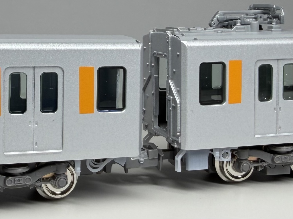 MR-1118 50000系 車端床下機器 業平 B