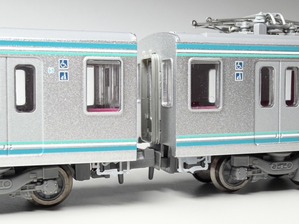 MR-1120 9000系 車端床下機器 駒込 6連