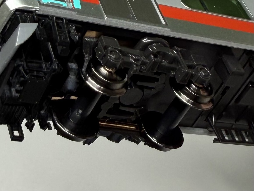 MR-1141 5000系 宮崎台 排障器