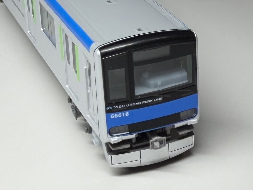 MR-1143 60000系 運転台 5連