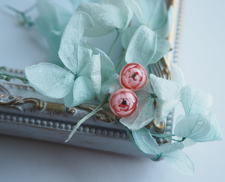 フラワーボールのピアスorイヤリング