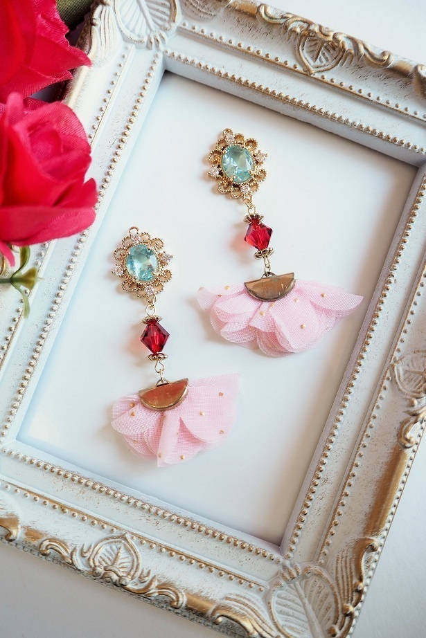 【第五人格】調香師 赤い靴 ピアスorイヤリング