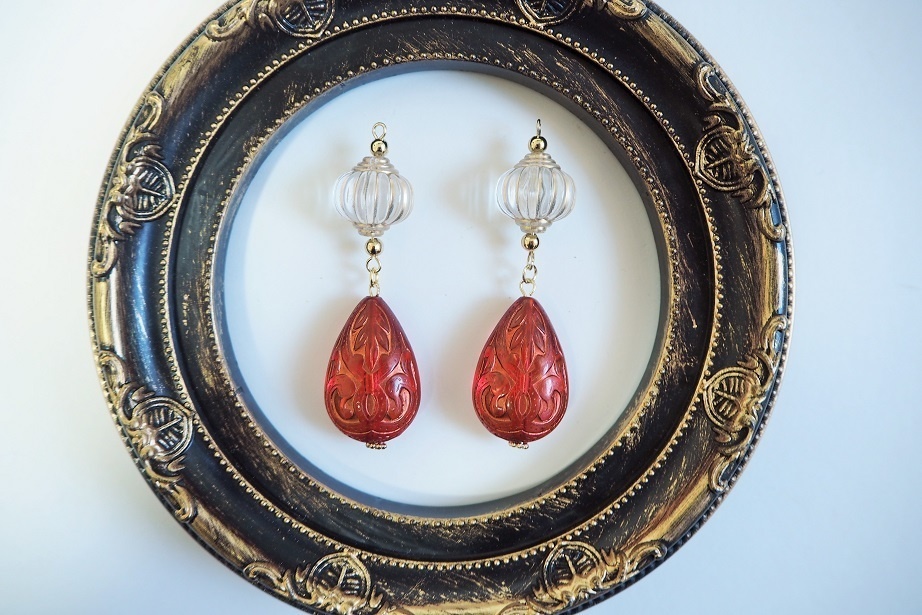 アンディークレディ ピアスorイヤリング