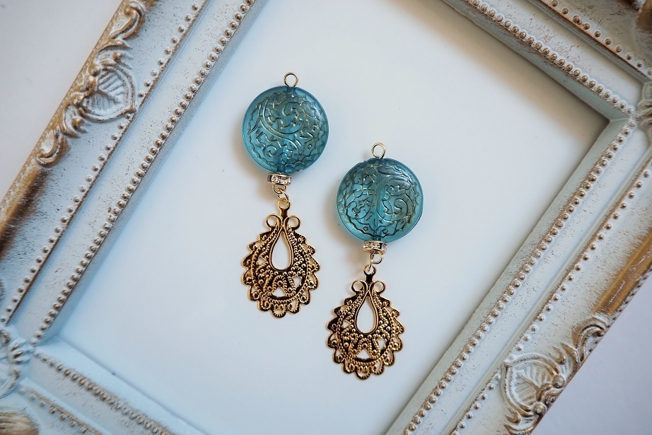 骨董の揺らめき ピアスorイヤリング