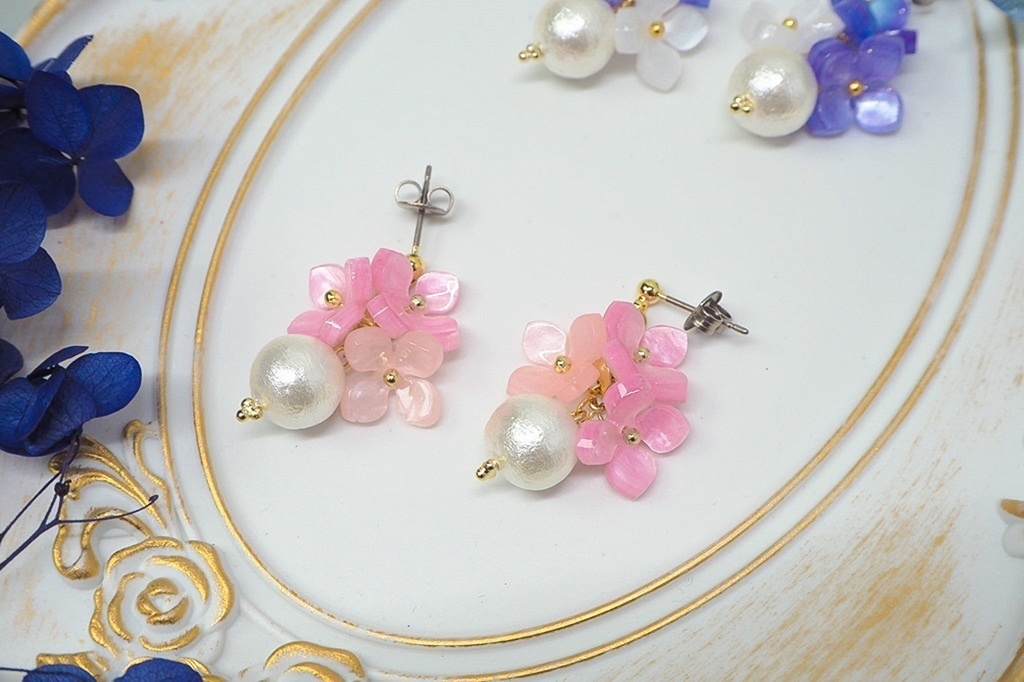 花てまり//紫陽花のピアスorイヤリング