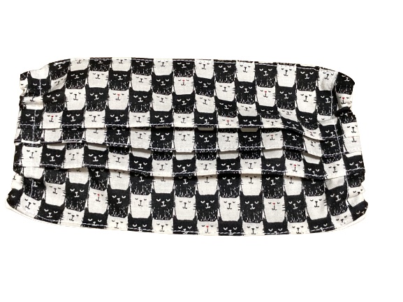 マスクカバー(プリーツ仕立て)+おまけ付き(猫オセロ) 飛沫感染防止+肌荒れ防止