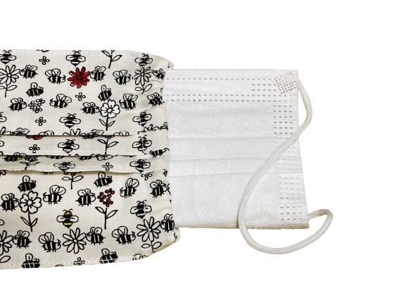 マスクカバー(プリーツ仕立て)+おまけ付き(ぶんぶん蜂が飛ぶ♪) 飛沫感染防止+肌荒れ防止