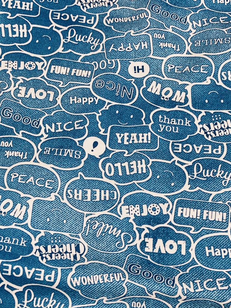 マスクカバー(プリーツ仕立て)+おまけ付き(Love and Peace) 飛沫感染防止+肌荒れ防止