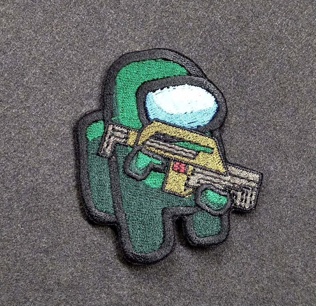 among us クルーメイト パッチ with arms