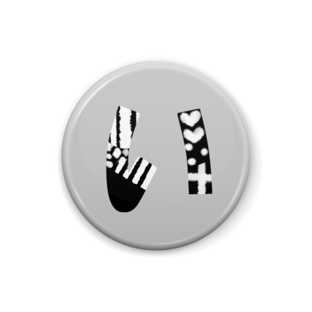 柄文字缶バッジ 「い」 (黒×グレー)