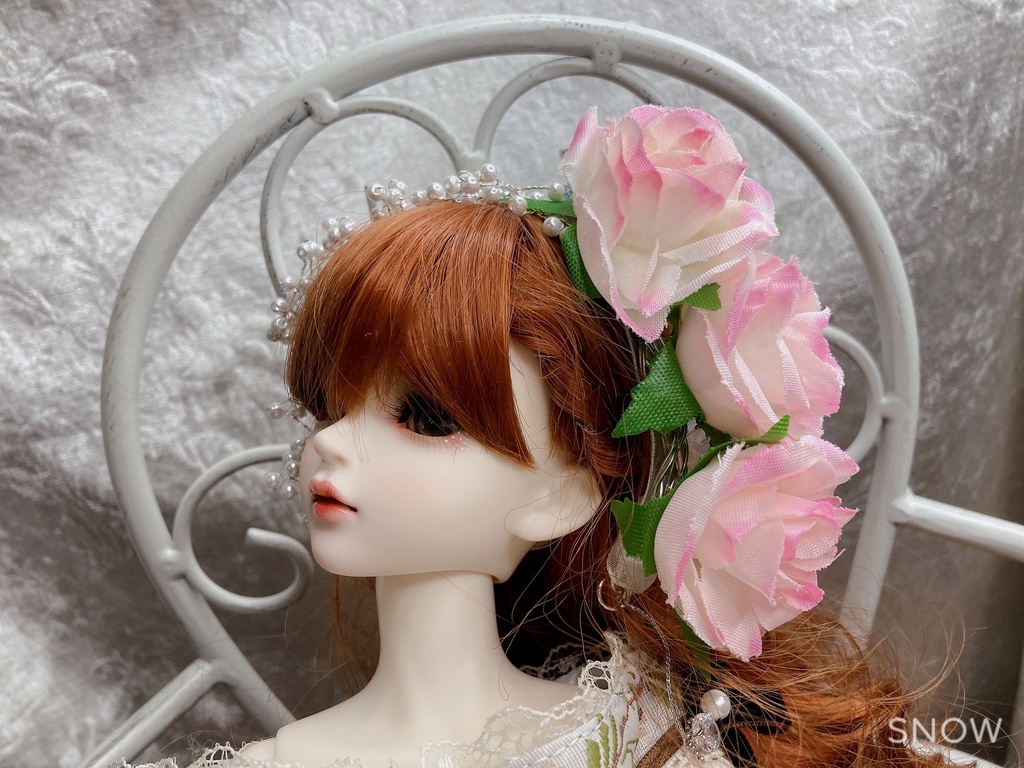 桃薔薇のカチューシャは