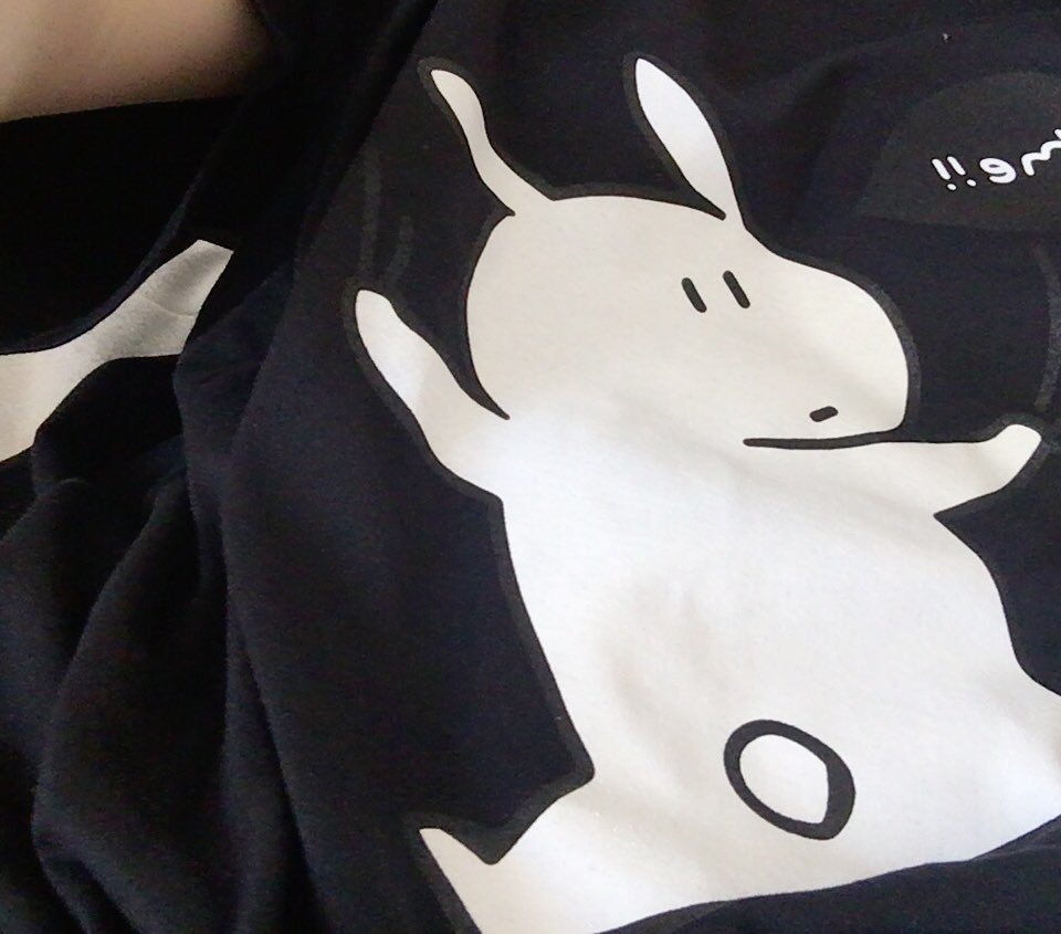 めあうさTシャツ/黒