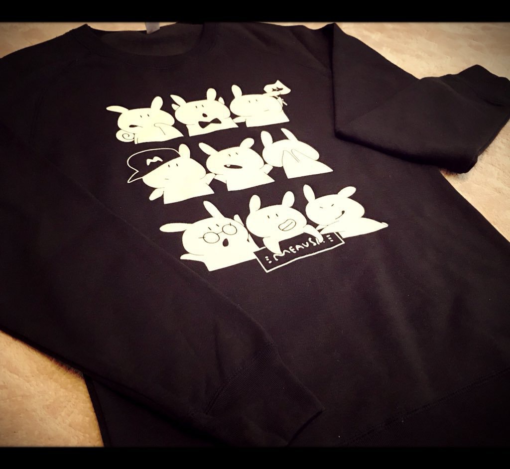 めあうさトレーナー/スミクロ