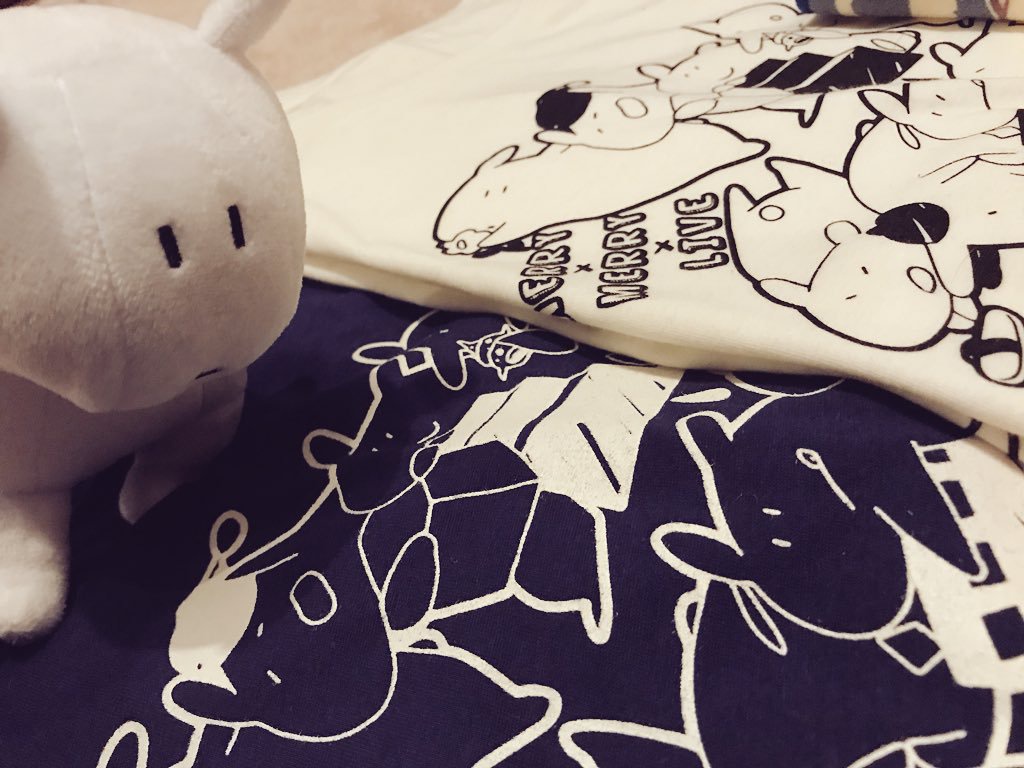 MERRY×MERRY×LIVEオリジナルめあうさTシャツ