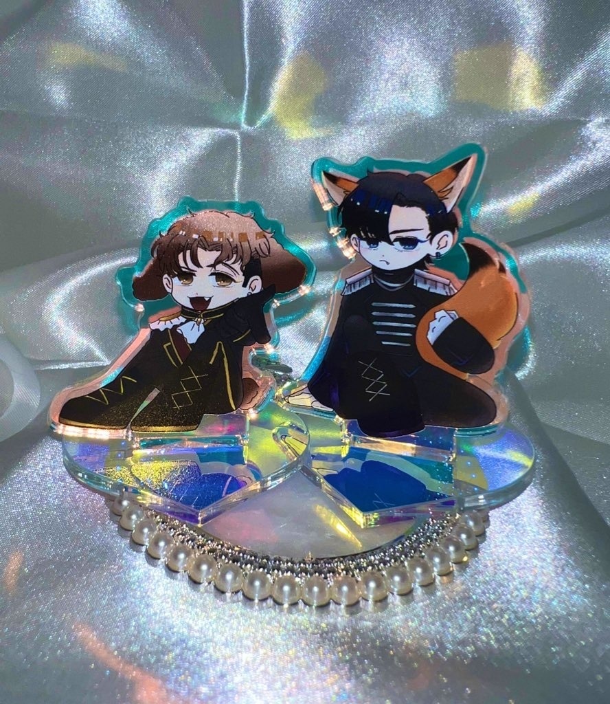 117 ｱｲﾄﾞﾙパロディ アクリルスタンド