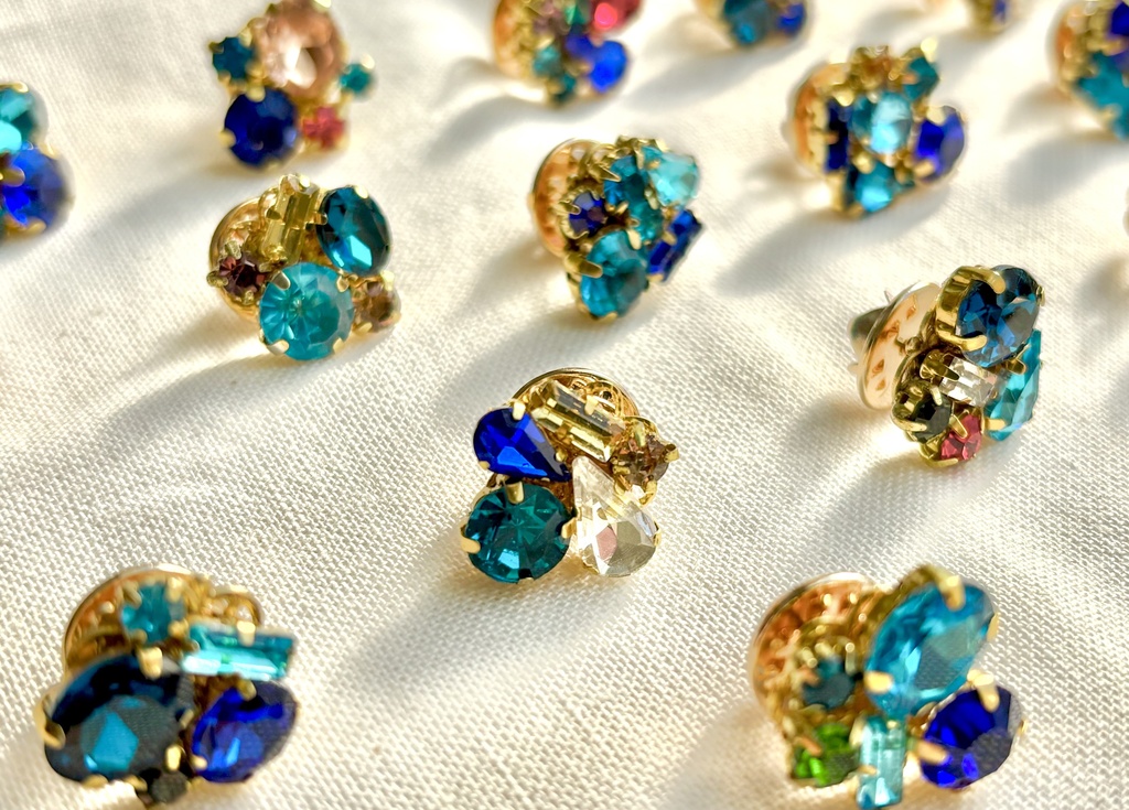 ビジューピンズガチャ