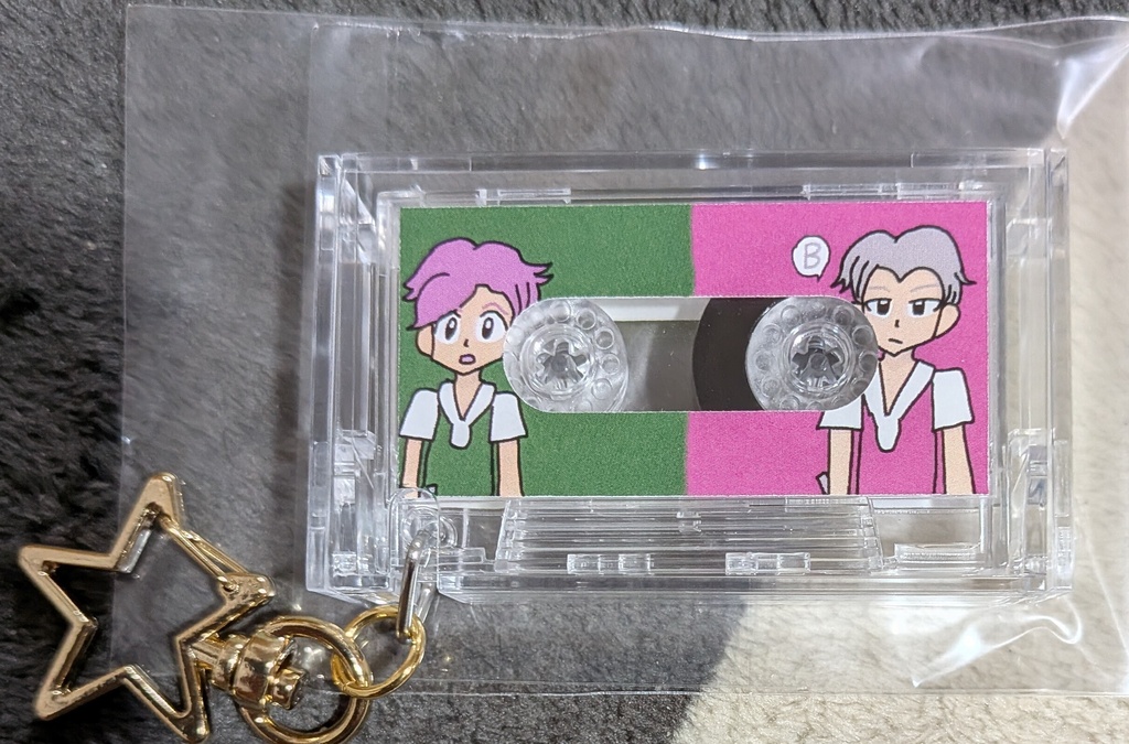 【ミニカセットキーホルダー】ブラッシャーズが音楽デビュー!!まさかのカセットテープ!?