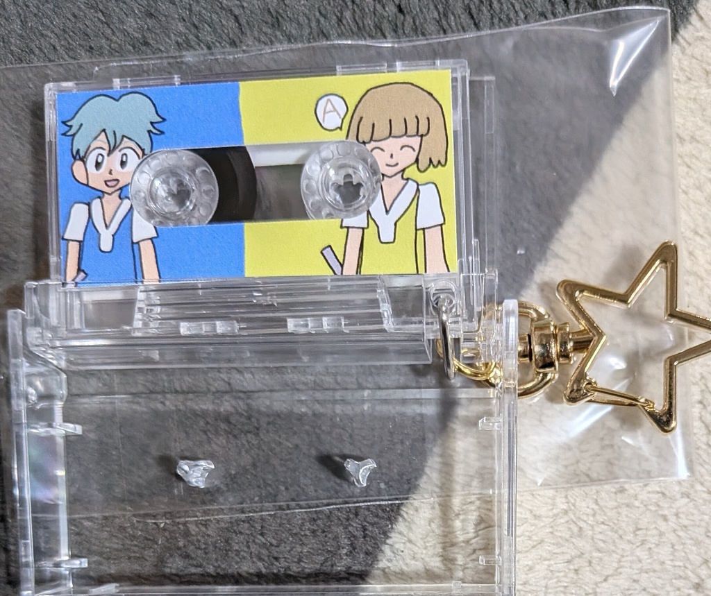 【ミニカセットキーホルダー】ブラッシャーズが音楽デビュー!!まさかのカセットテープ!?