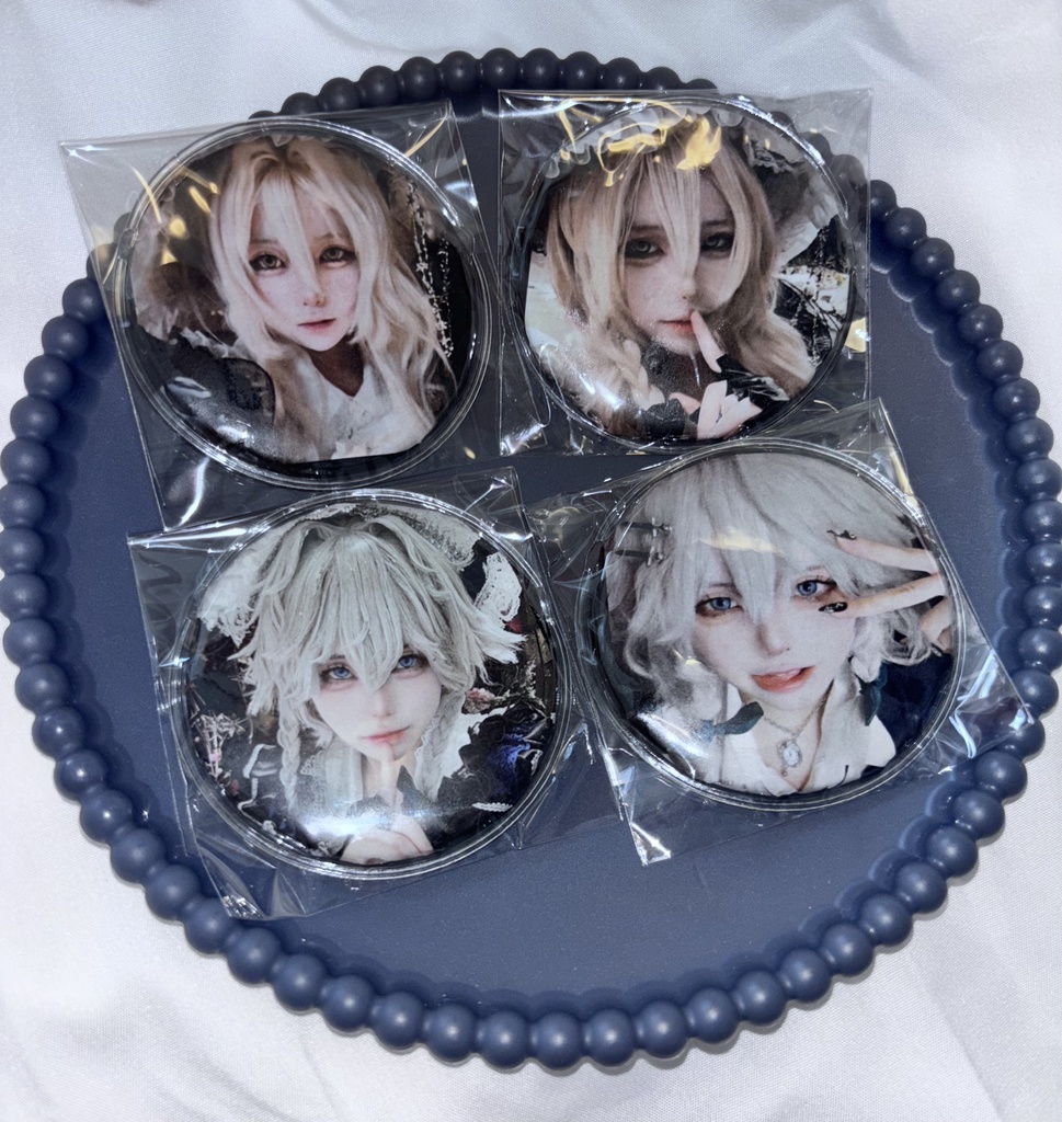 東方Project 霧雨魔理沙＆十六夜咲夜 コスプレ缶バッジ