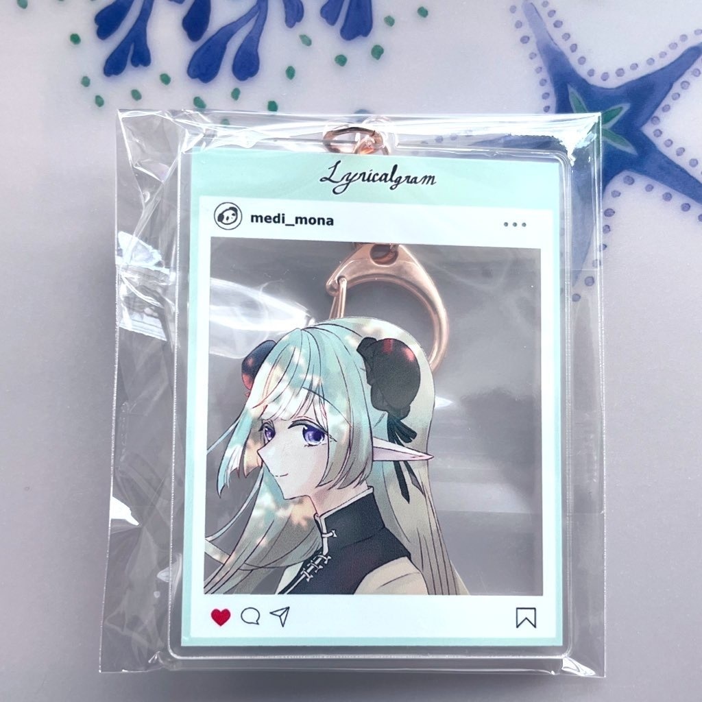 メディエールのSNSアクリルキーホルダー