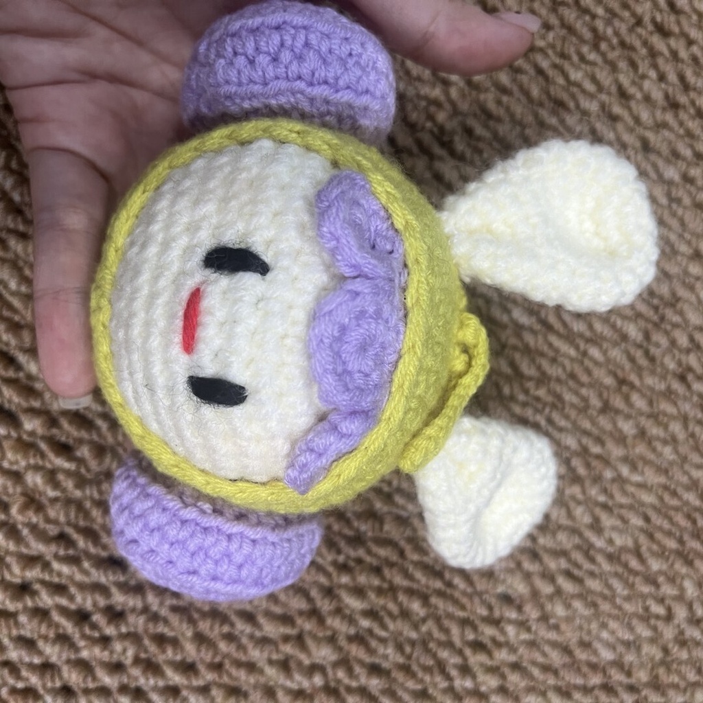【受注生産】フードのうさぎっ子｜手編みの編みぐるみ（約15〜22cm）