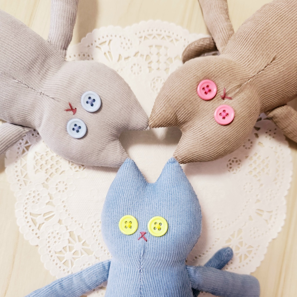 ぬいぐるみ おきがえねこちゃん・うすグレー