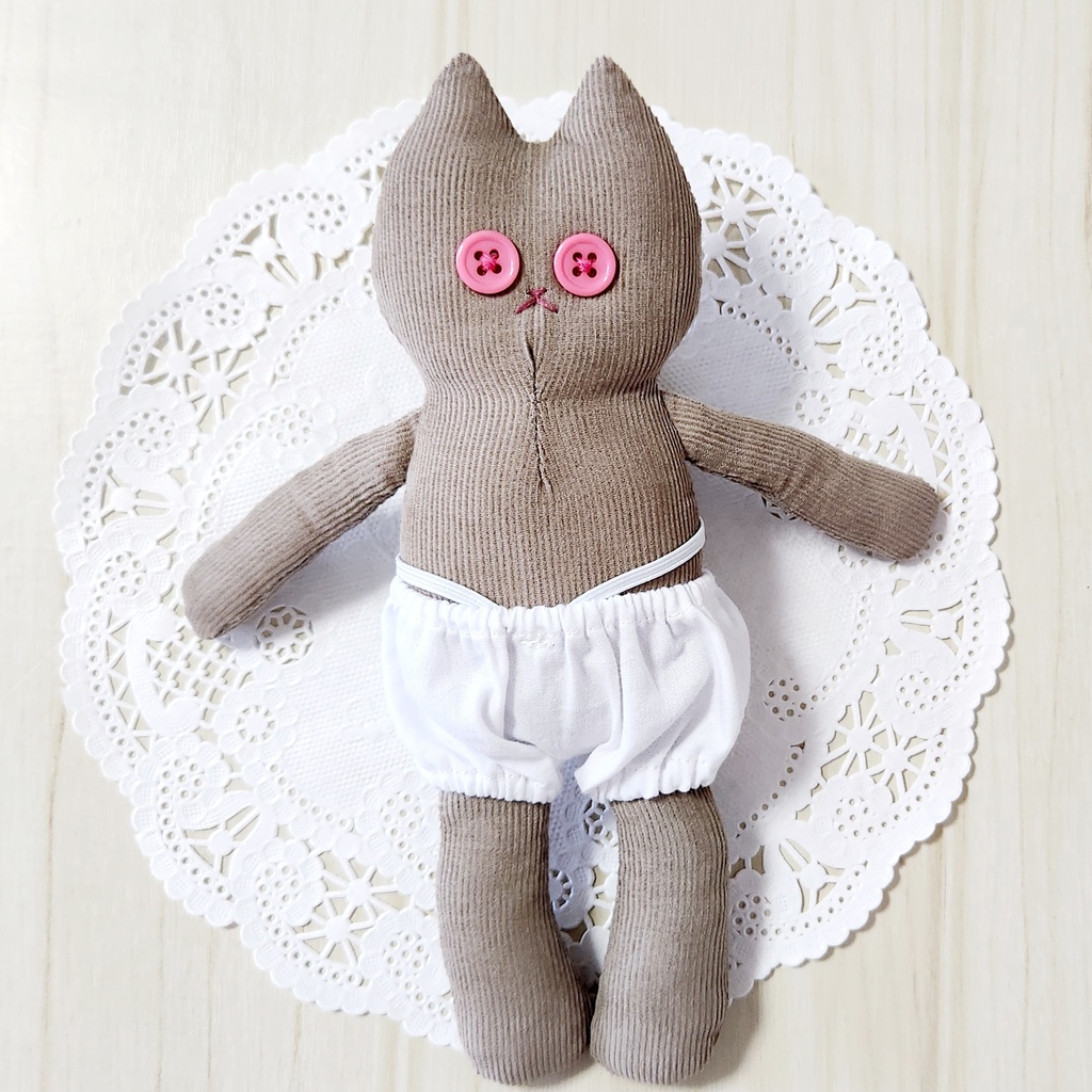 ぬいぐるみ おきがえねこちゃん・モカ色