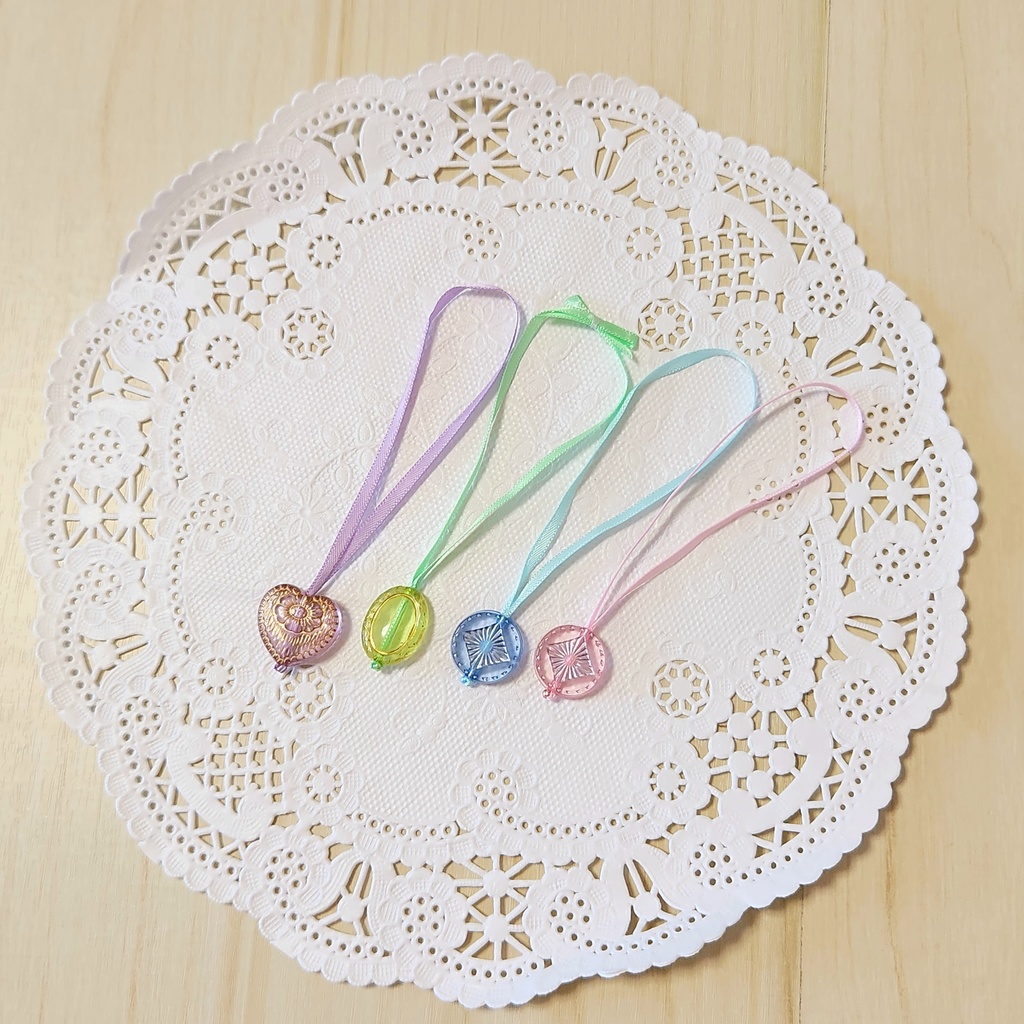 アクリルビーズのポシェット