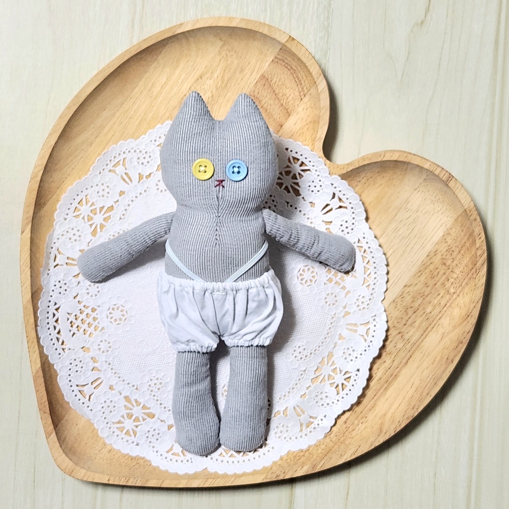 ぬいぐるみ おきがえねこちゃん うすグレー