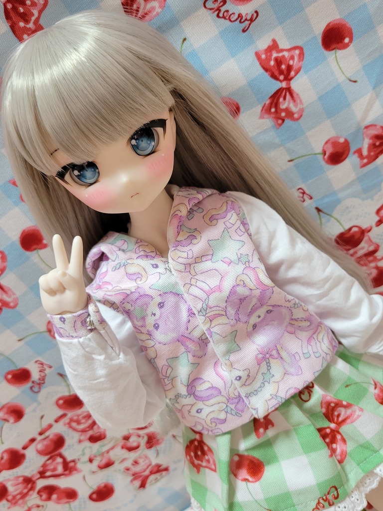 ドール服 MDD S胸サイズ うさぎ柄フード付きパーカー