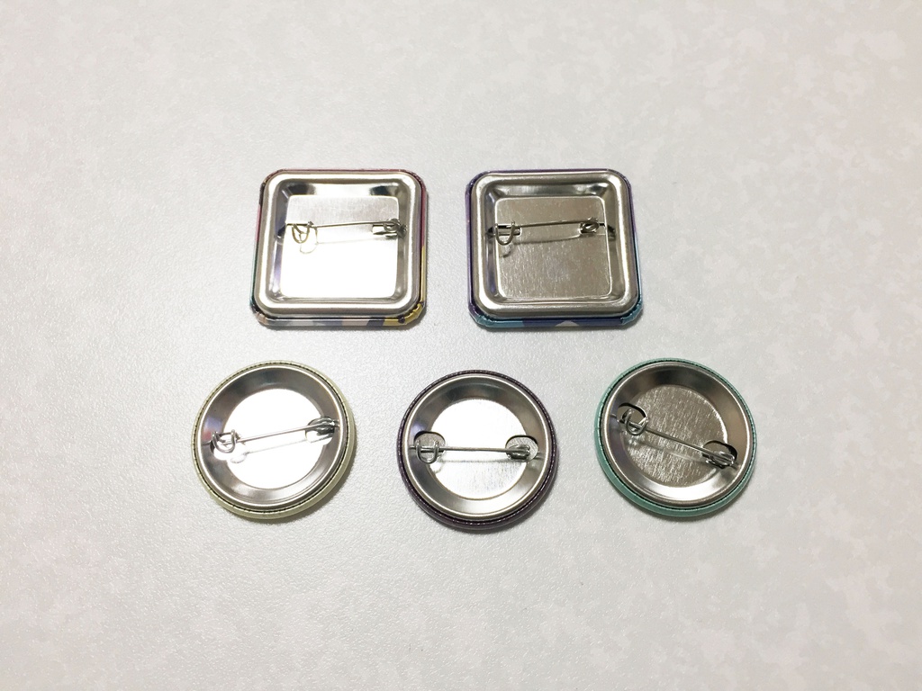 【ラウンド缶バッジ】snooze