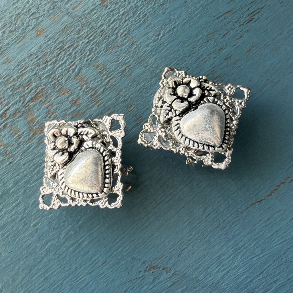 10cm15cmぬい用シルバースクエアハートイヤリング