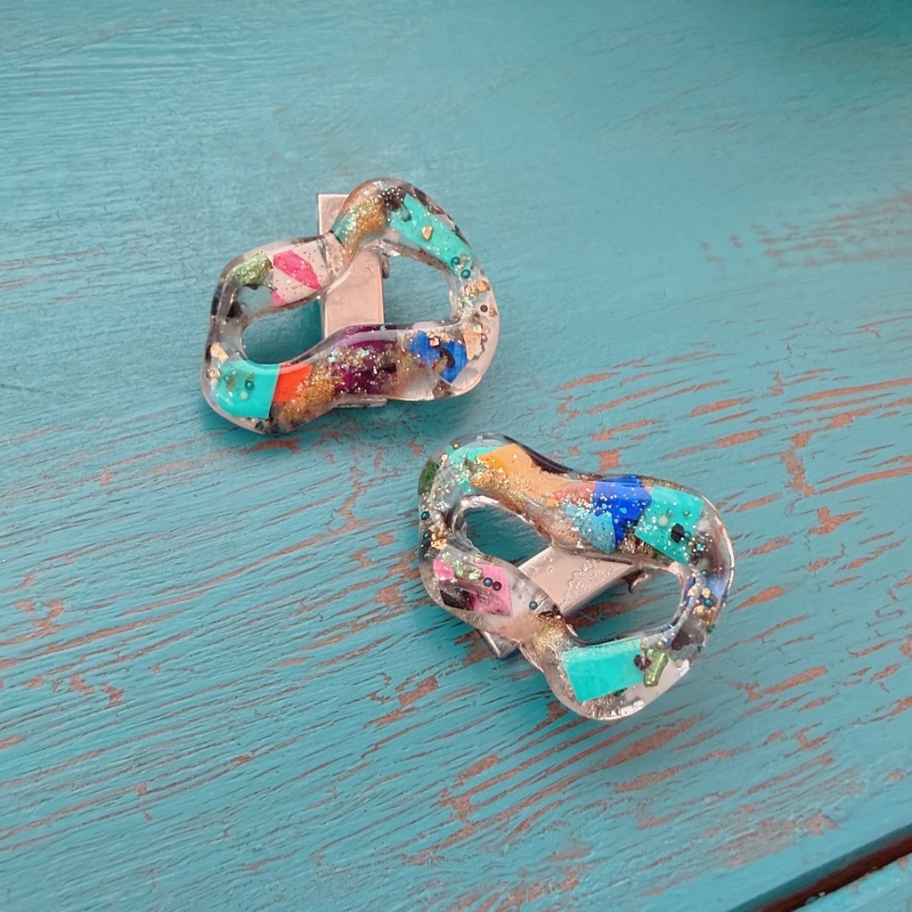 ぬい用ヘアピン　カラフル×ぐにゃぐにゃ