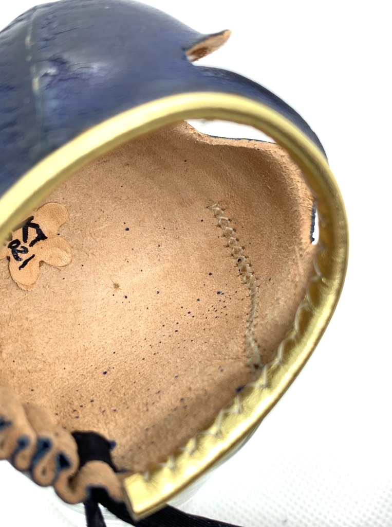 【完売御礼】ハリスホーク(めす)用フード 猛禽類の目隠し