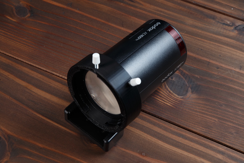 GODOXマウントアダプターAD100Pro・AD200用ラウンドヘッド・V1(AK-R16対応)