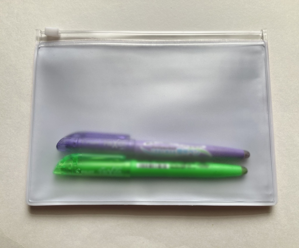 クリアポーチ&13種ステッカーセット