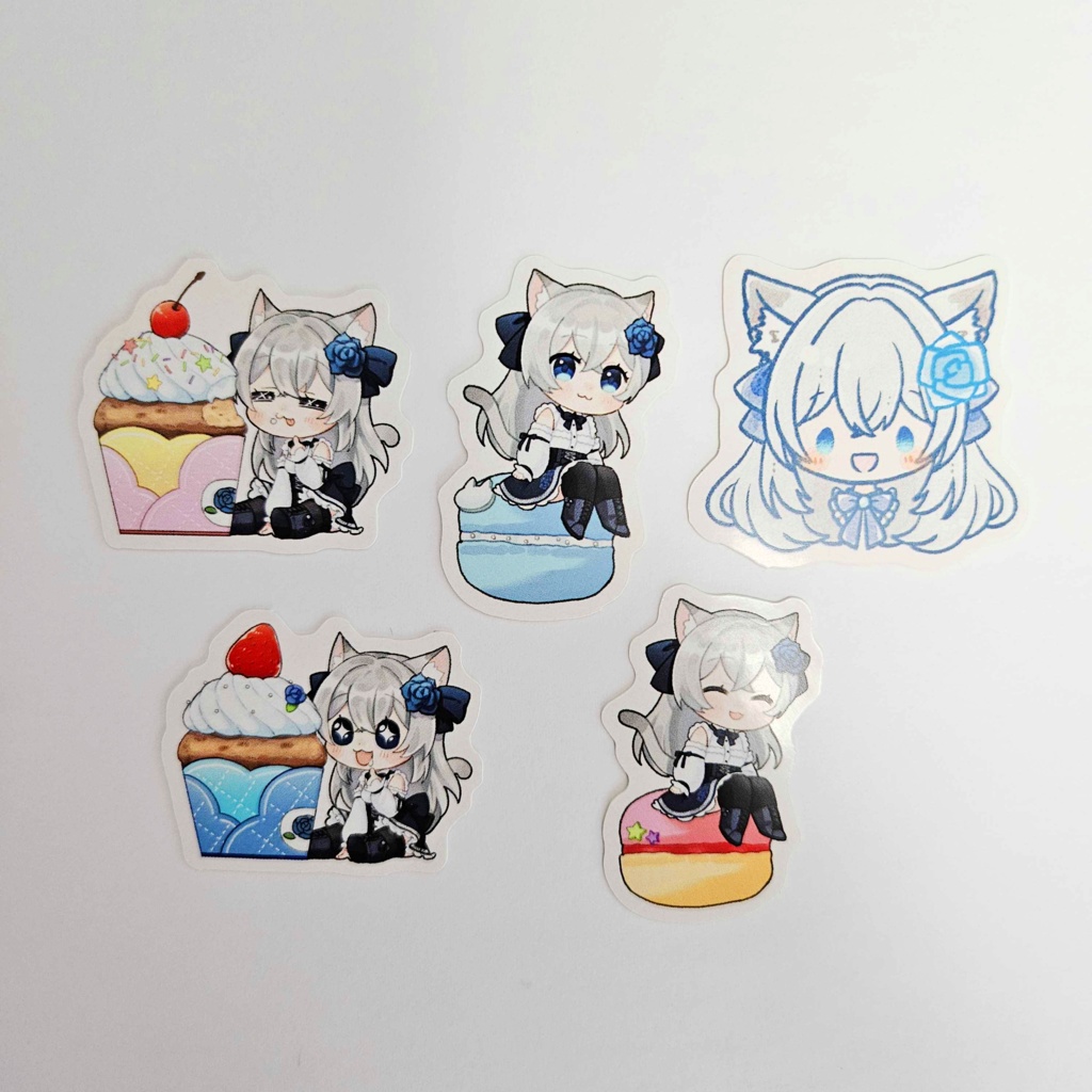 【在庫3】活動4周年記念グッズ<①②アクキー③シール>【ゆーり】