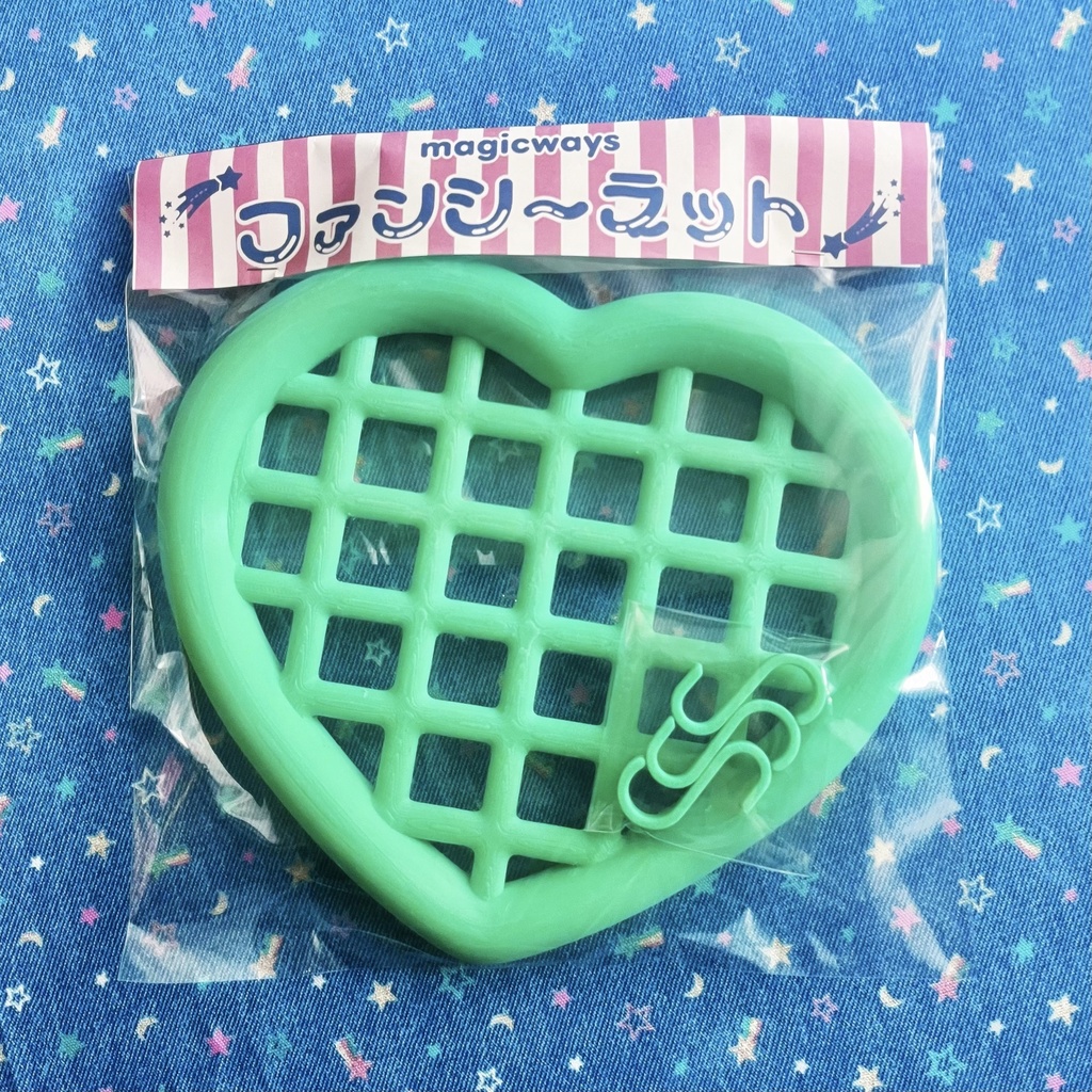 <推し部屋作りに♪>レトロポップ ハートのファンシーネット ミントグリーン