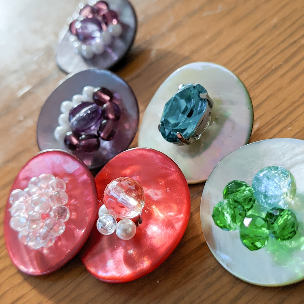 ▲A3!▽シェルボタンのイメージアクセサリー▲