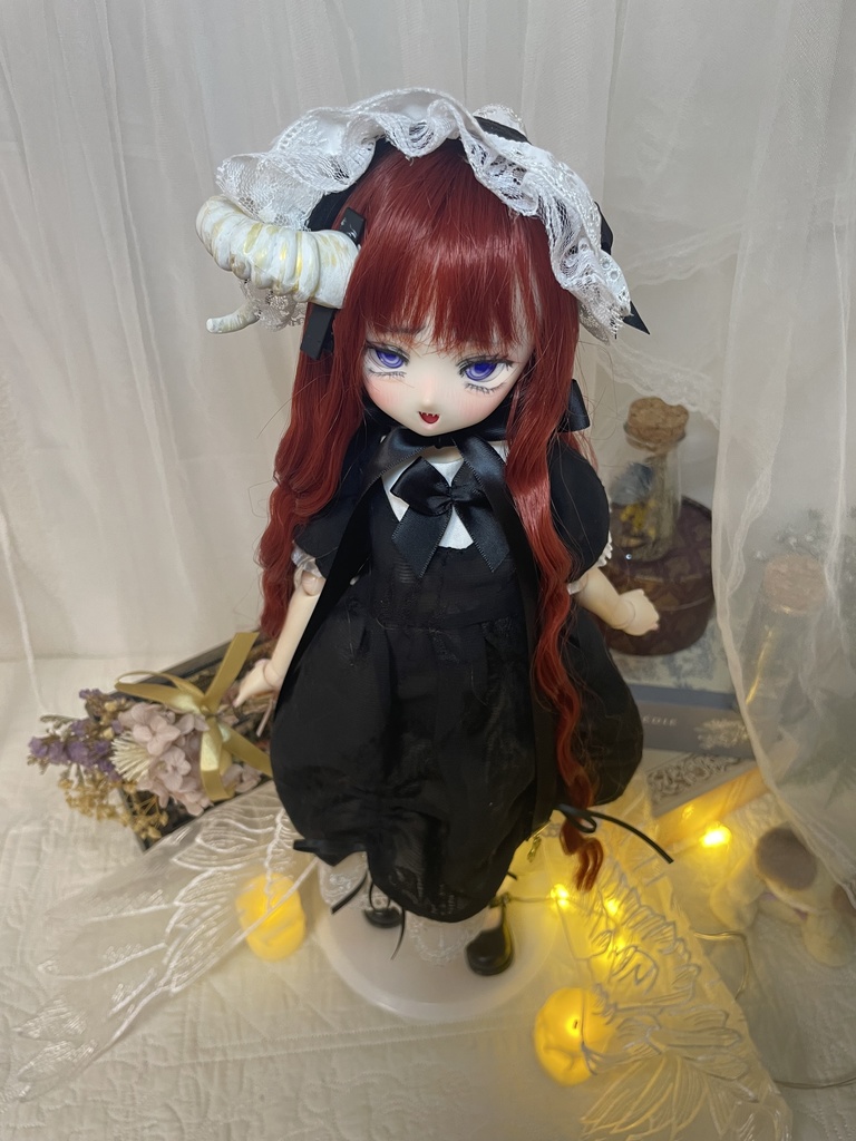 はばたきのゴシックワンピ