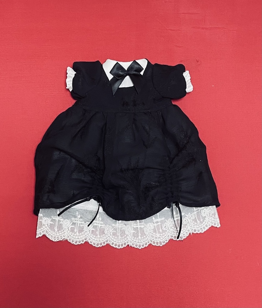 はばたきのゴシックワンピ