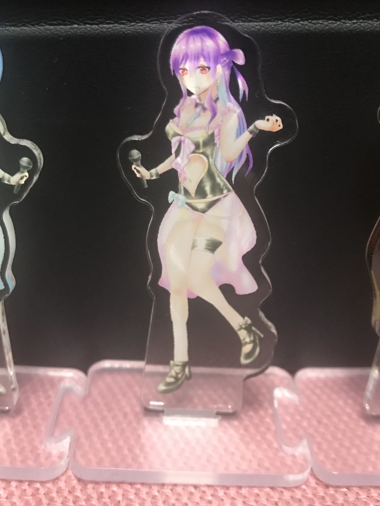 峰山 紅藤　アクリルフィギュアスタンド　初期衣装