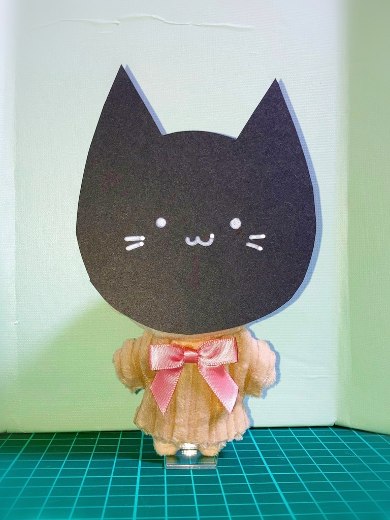 リブワンピ ストロベリーショコラ 10㎝ぬい服