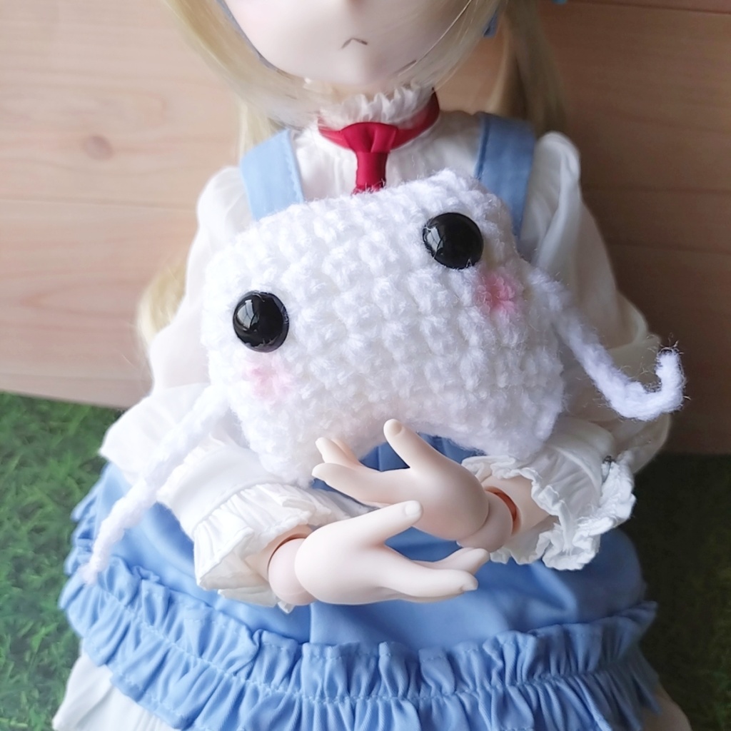 歪な抜けた歯の編みぐるみ(MDDや1/4ドール用)