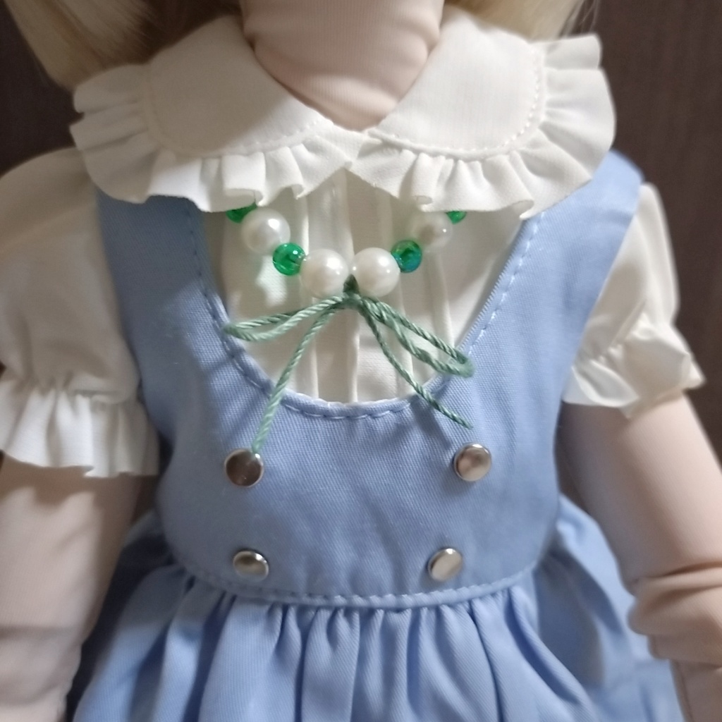 緑のリボンのネックレス(MDDや1/4ドール用)