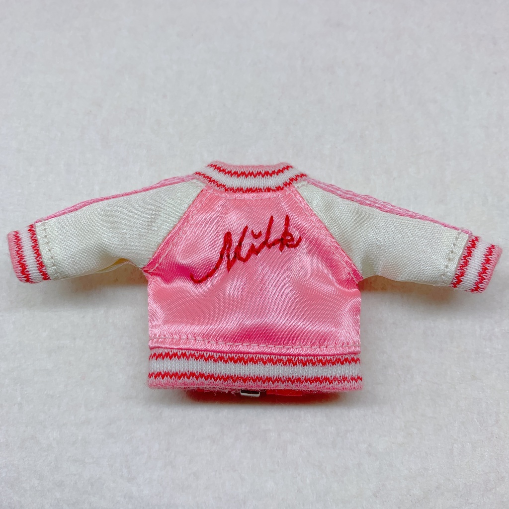 【オビツ11 outfit】苺刺繍スカジャン(ピンク)