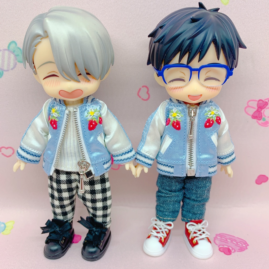 【オビツ11 outfit】苺刺繍スカジャン(サックス)