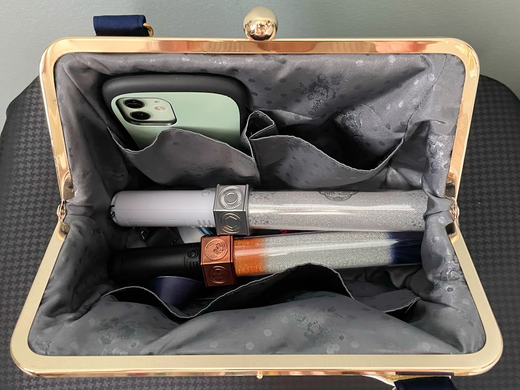 鶴丸国永イメージがま口バッグ