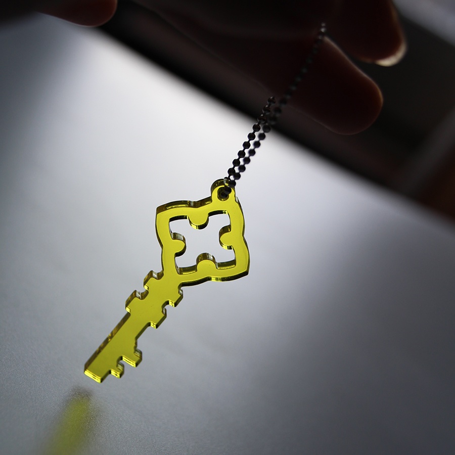 ラボの鍵アクリルキーホルダー